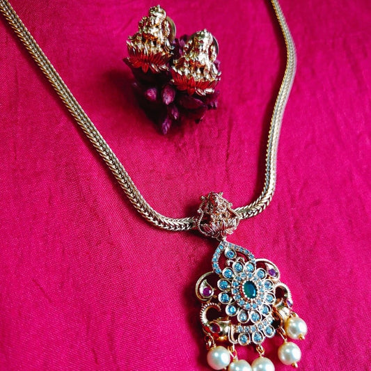 Lakshmi pendant  necklace set